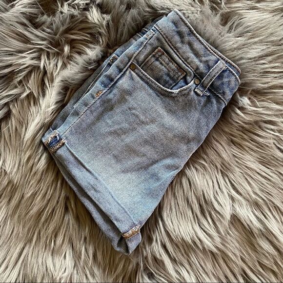 Tilly’s RSQ denim high rise cuff shorts, 7 - Picture 5 of 5